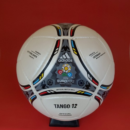 Tango match euro poland - tango,